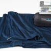 Cocoon Coolmax Reisdeken, Blauw 2 Cocoon Coolmax Reisdeken, Blauw -Nordisk Winkel cocoon travel blanket coolmax navy 1
