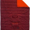 Therm-a-Rest Honcho Poncho Blanket, Rood/oranje 1 Therm-a-Rest Honcho Poncho Blanket, Rood/oranje -Nordisk Winkel therm a rest honcho poncho blanket mars red 1
